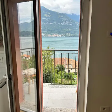 Casa Eleonora Лезено