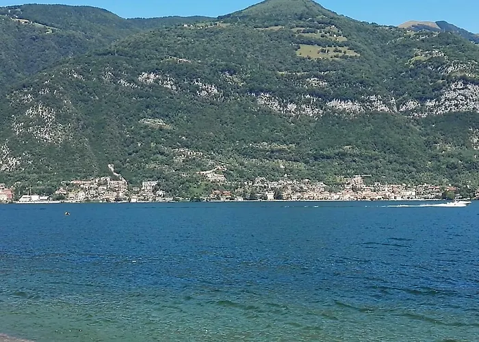 Holiday home Casa Eleonora Lezzeno