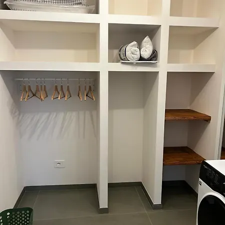 Casa Eleonora Semesterbostad Lezzeno