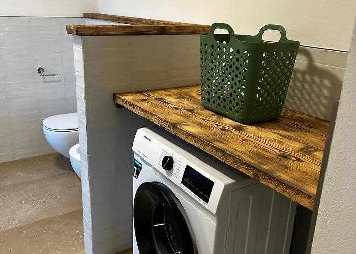 Casa Eleonora Feriehus Lezzeno